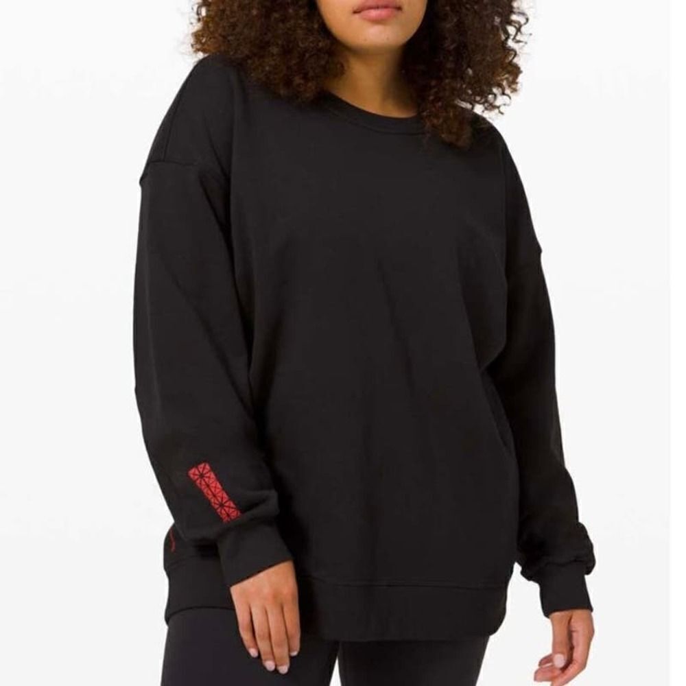 Lululemon Membership Perfectly Oversized Crew - Picture 1 of 5